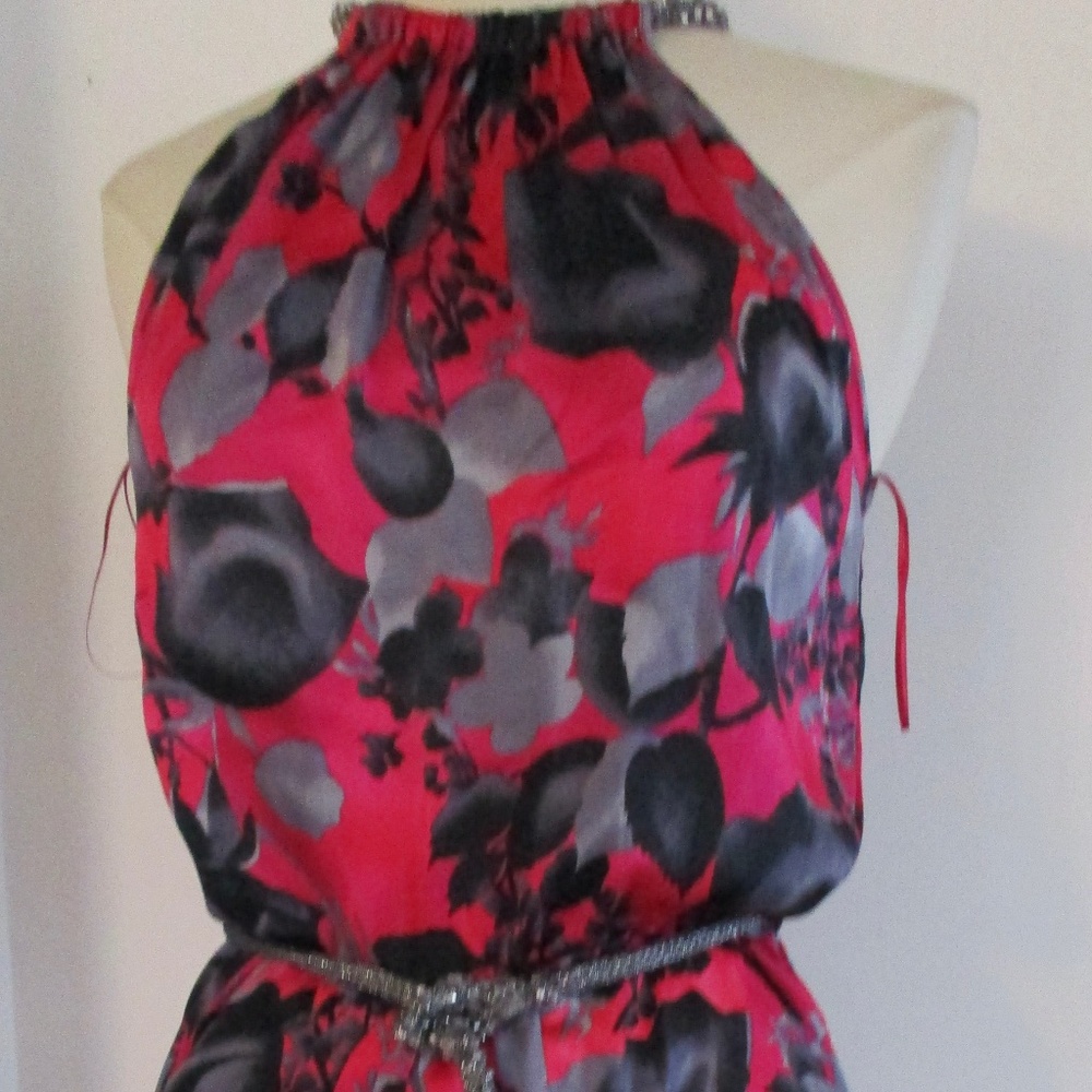 BLUMARINE DRESS IN 100% SILK BLACK & RED W/ BELT & NECK SILVER EMBROIDERED SMALL